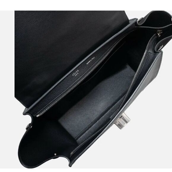 Authentic CELINE
Large Trapeze Bag Calfskin Leather Suede in Black/ Excellent - Picture 9 of 16